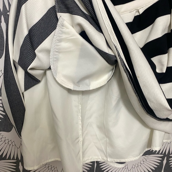 ModCloth’s exclusive Myrtlewood of California Lively in the Lobby mini skirt - Picture 3 of 4